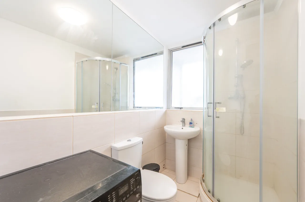 Flat 2, 202 Kensington Church Street, London, photo 7