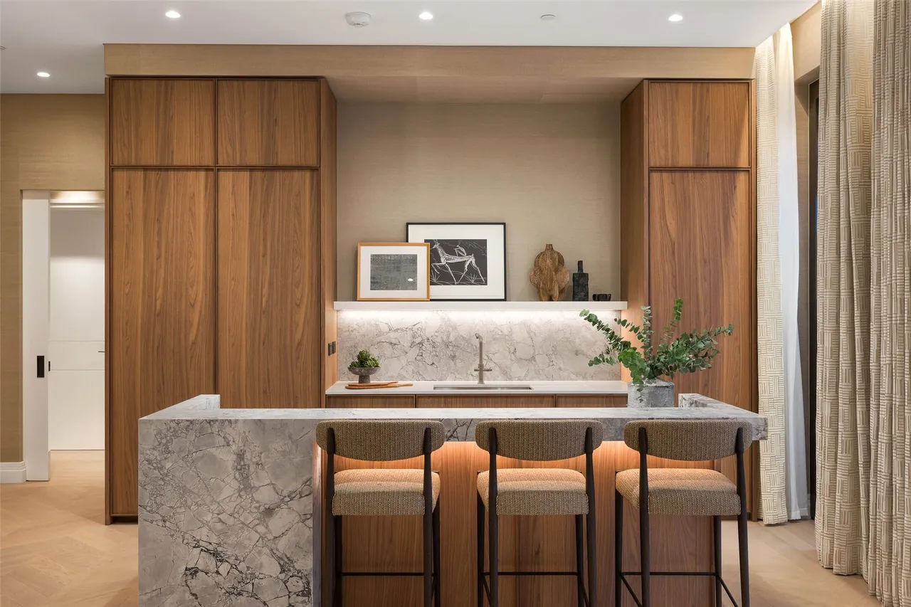 One Carrington Street, Mayfair, W1J, photo 6