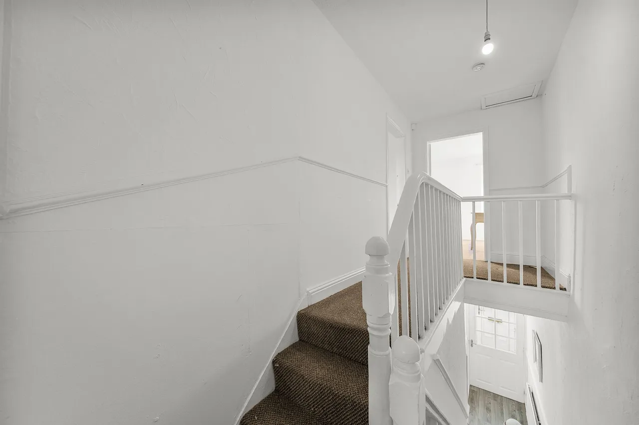 Dyers Lane, Ormskirk, L39, photo 17