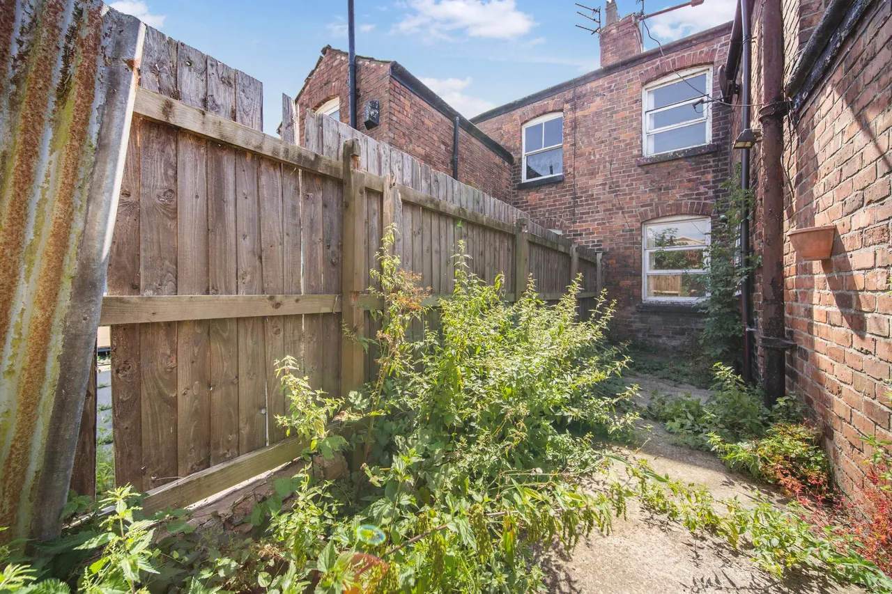 Dyers Lane, Ormskirk, L39, photo 29