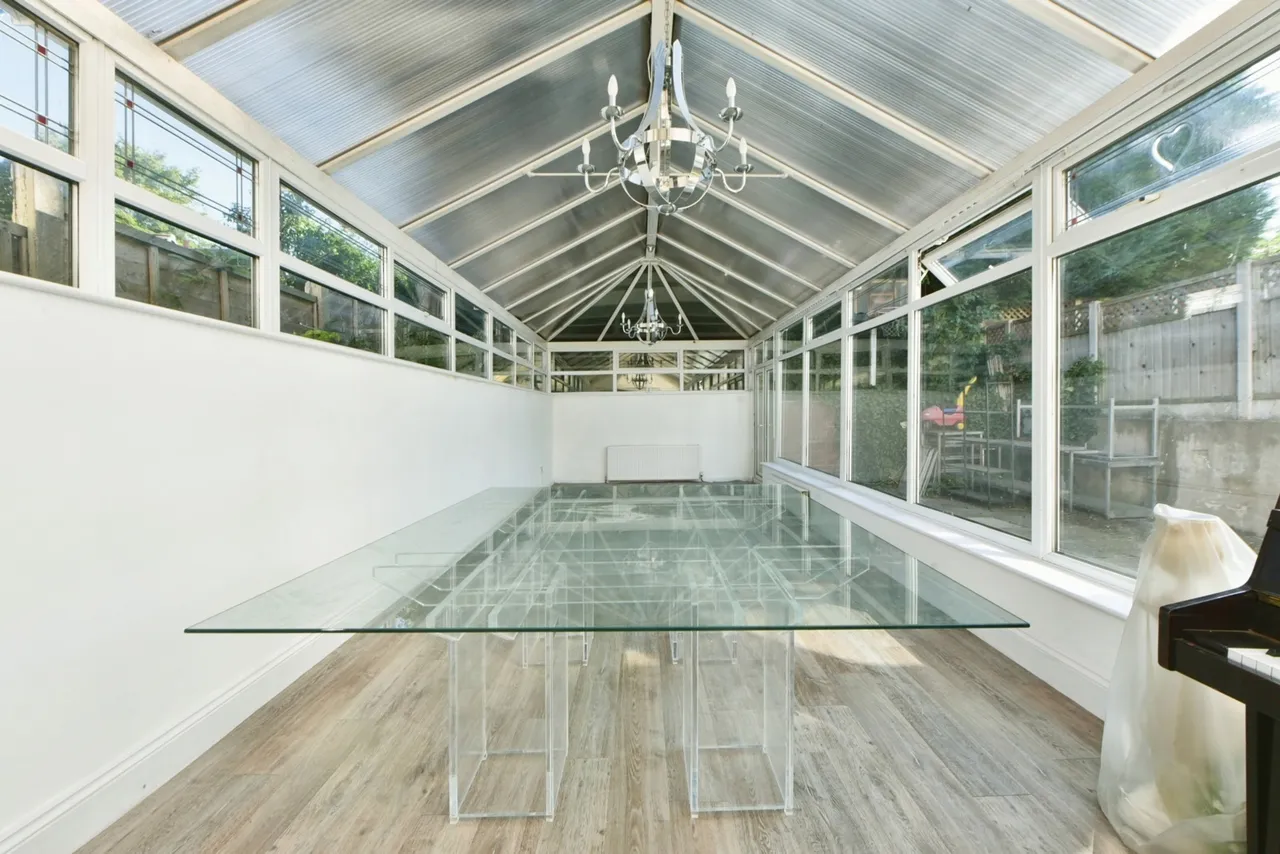 Overbrook Drive, Prestwich, Manchester, Greater Manchester, M25, photo 5
