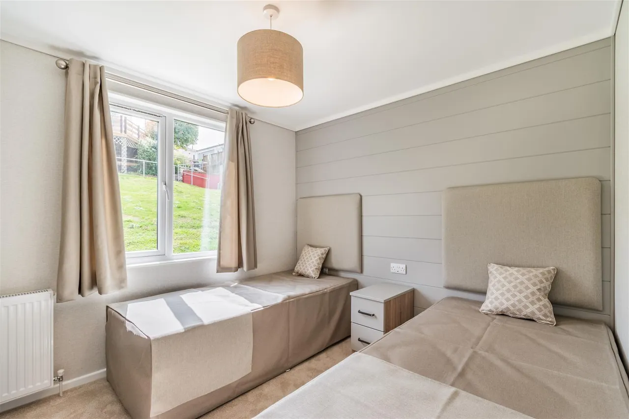 Lower Road, East Farleigh, photo 18