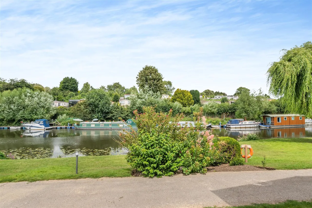 Lower Road, East Farleigh, photo 4