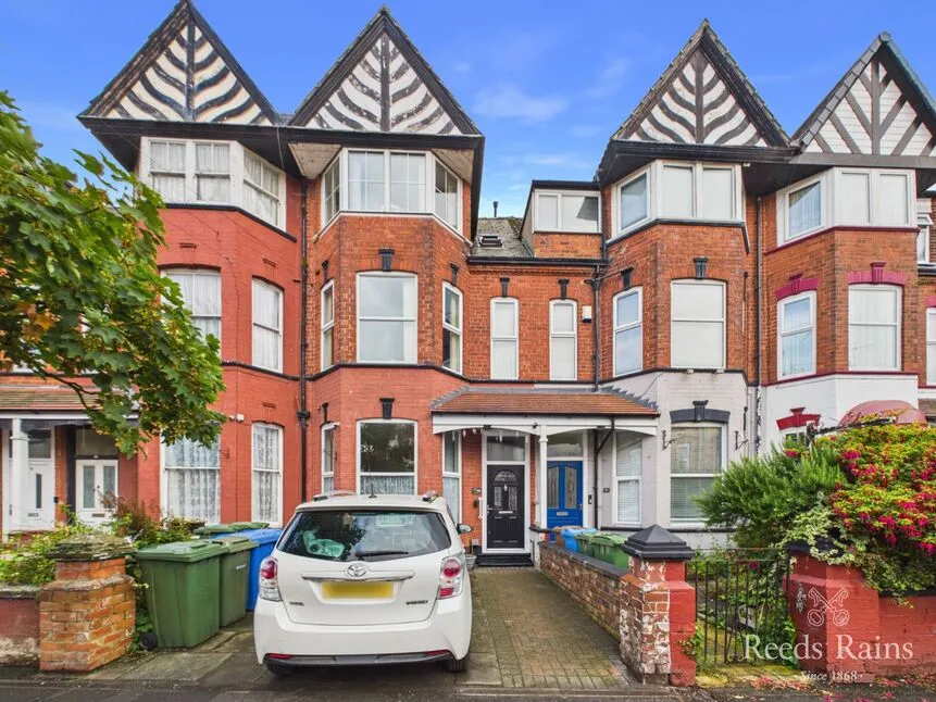 7 bed house for sale, Trinity Road, Bridlington, YO15