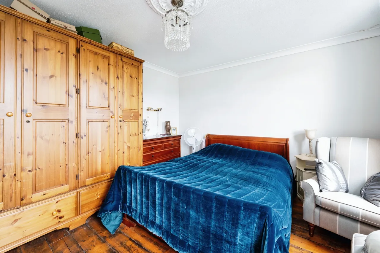 Suntrap Gardens, Sea Front, PO11, photo 9