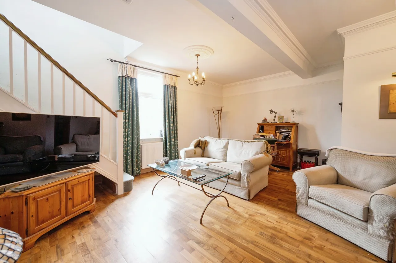 Suntrap Gardens, Sea Front, PO11, photo 2