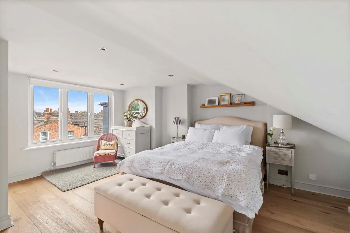 Southfield Road, London, W4, photo 10