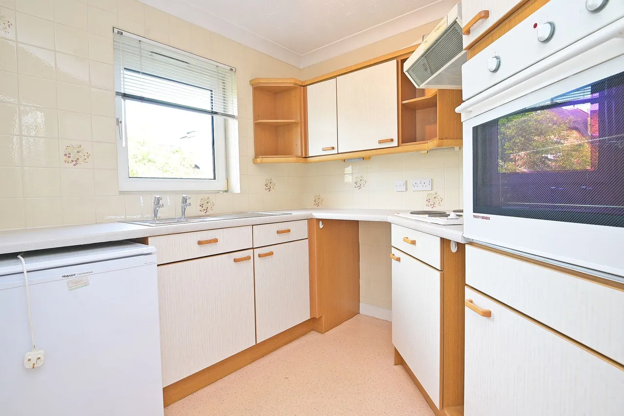 Arthington Court East Parade, Harrogate, HG1, photo 3