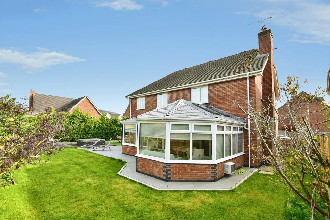 Hollycroft, CONGLETON, Cheshire, CW12, photo 2