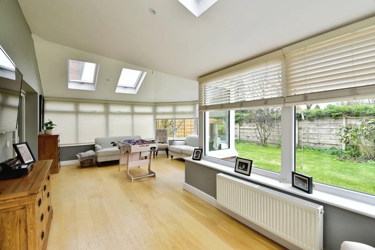 Hollycroft, CONGLETON, Cheshire, CW12, photo 13