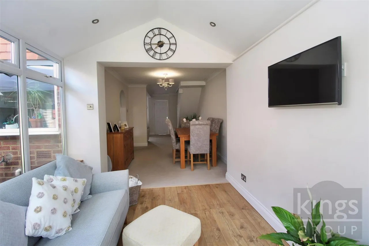 Brickcroft, Broxbourne, photo 6