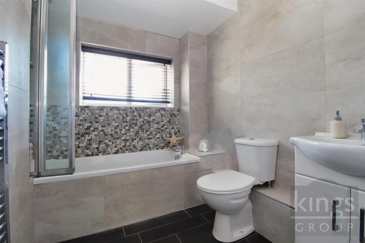 Brickcroft, Broxbourne, photo 14