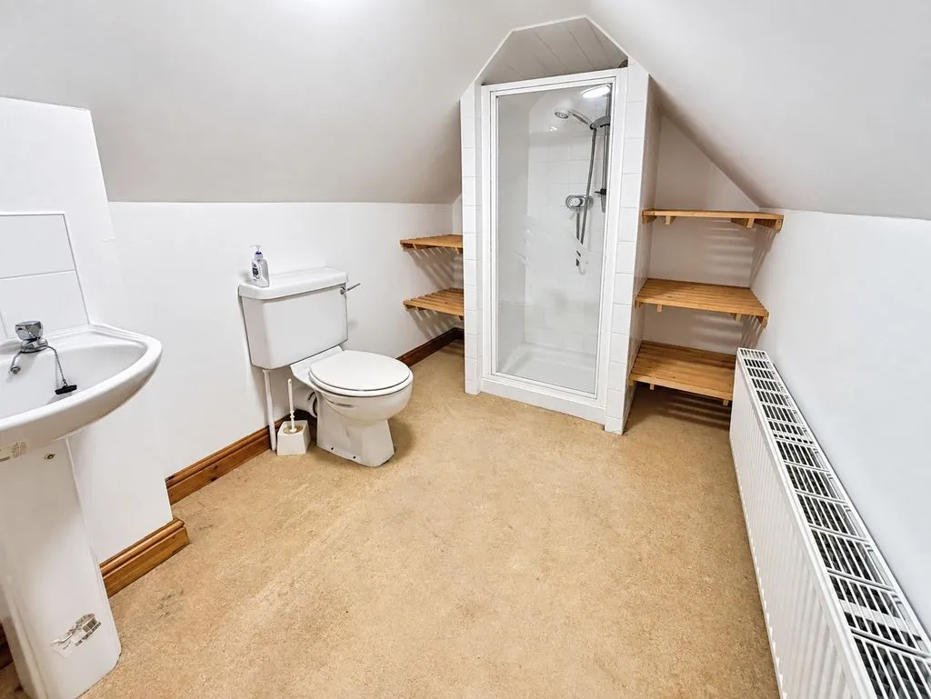 Coventry Road, Kingsbury, B78, photo 9