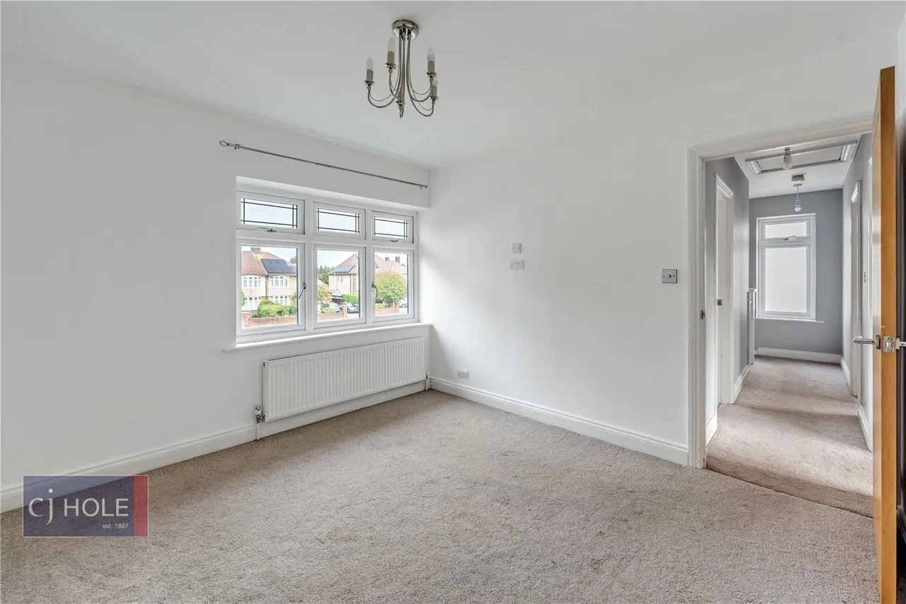 Badminton Road, Downend, BS16, photo 9