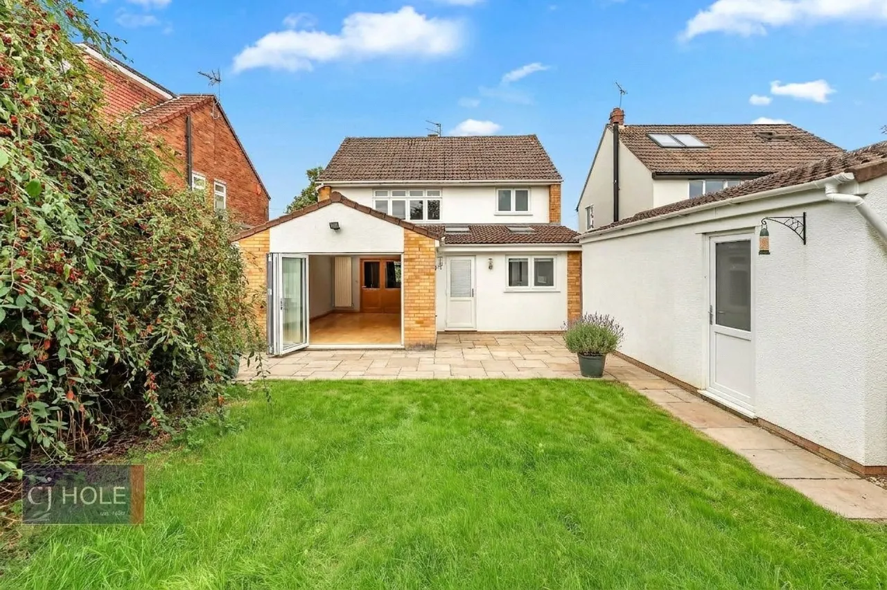 Badminton Road, Downend, BS16, photo 13