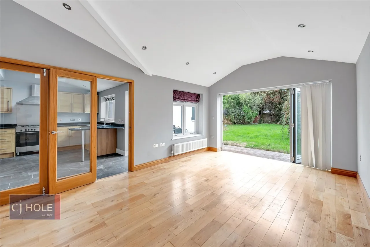 Badminton Road, Downend, BS16, photo 4