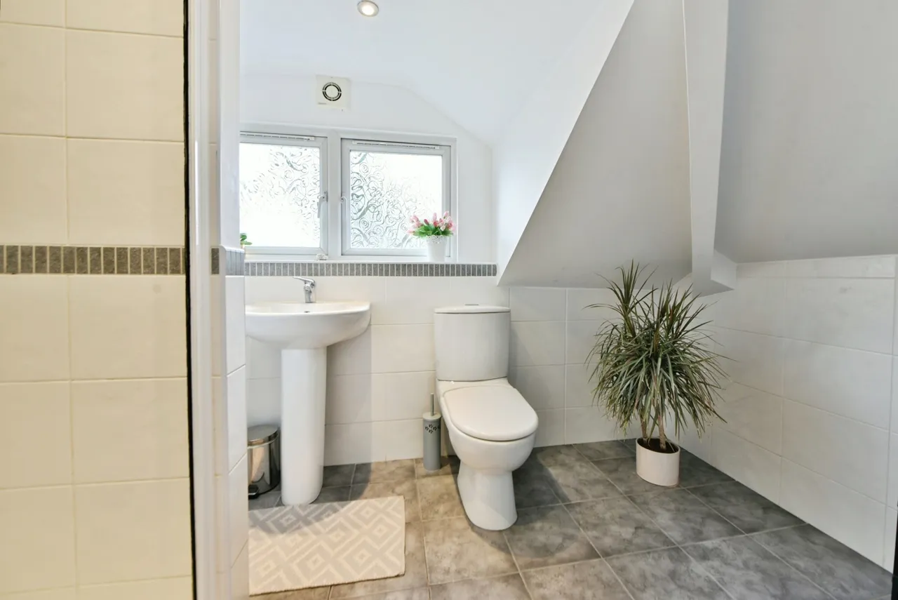 Mayfield Road, Marple Bridge, Stockport, Greater Manchester, SK6, photo 16