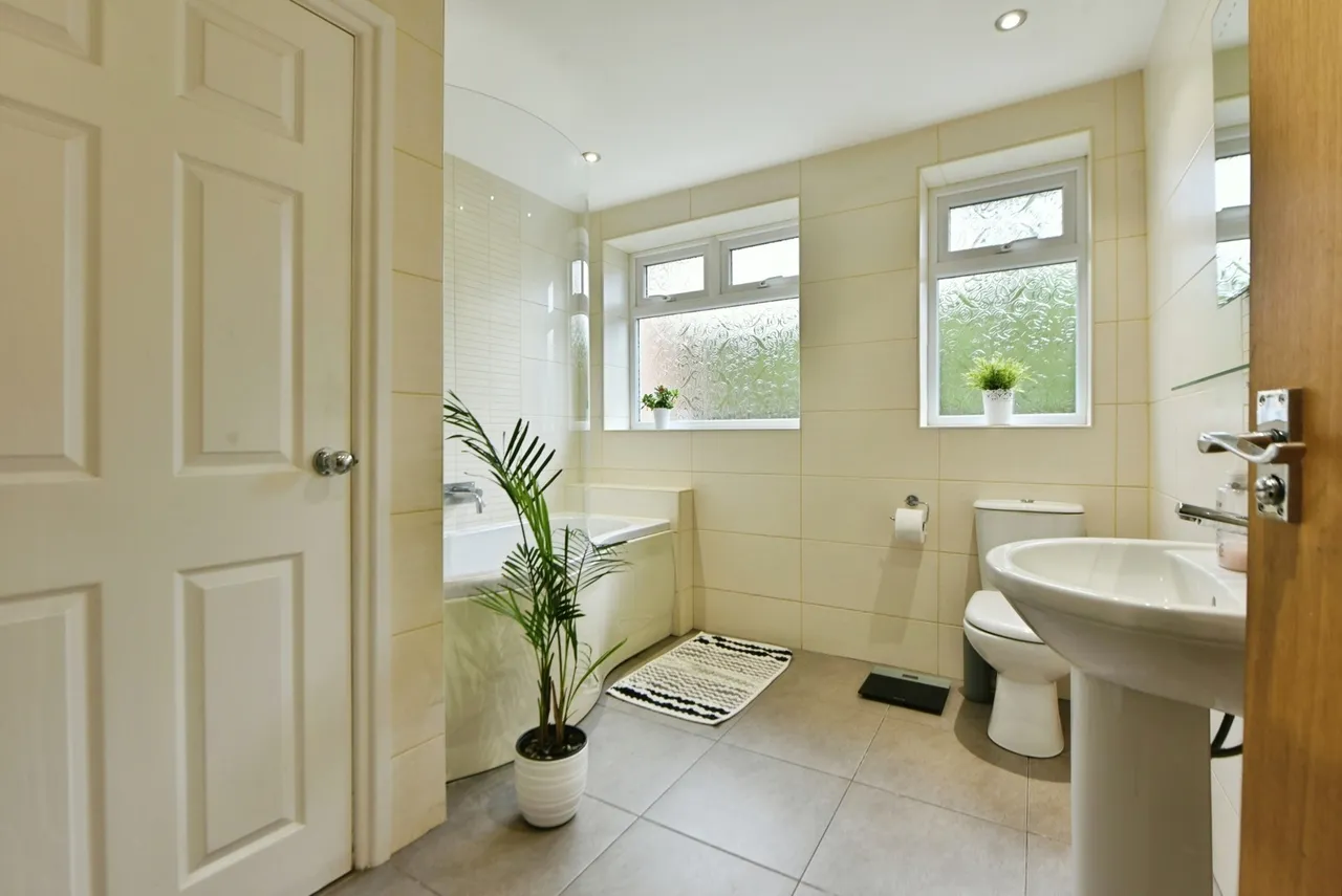 Mayfield Road, Marple Bridge, Stockport, Greater Manchester, SK6, photo 14