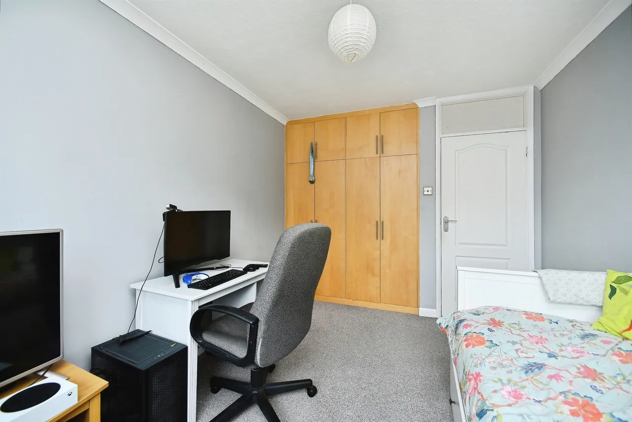Dartmouth Close, Brighton, BN2, photo 9