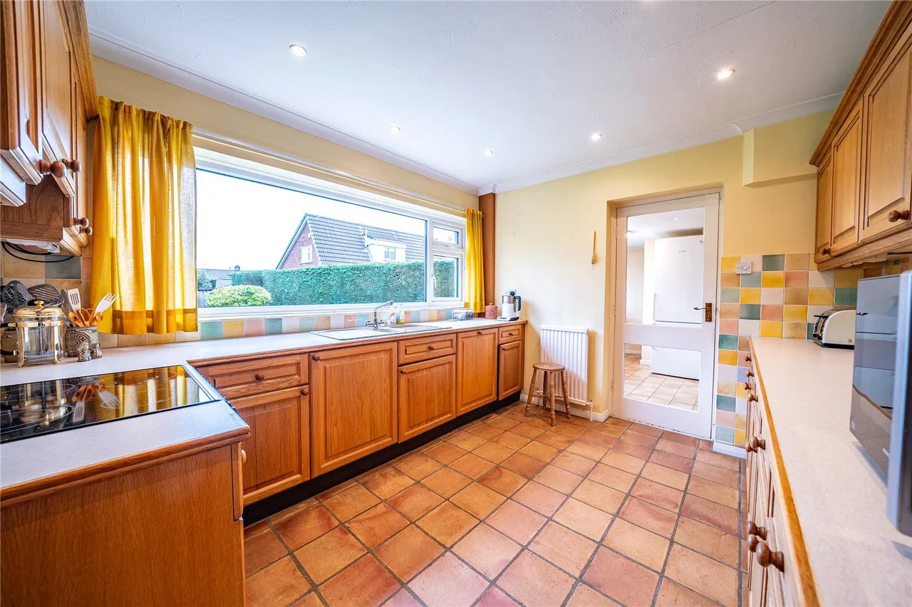 Cotswold Drive, Garforth, LS25, photo 3