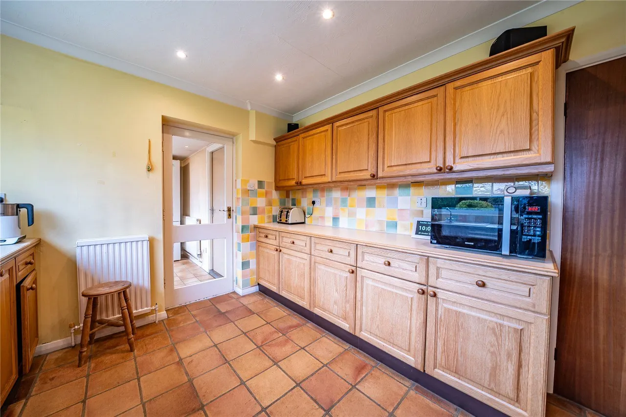 Cotswold Drive, Garforth, LS25, photo 18