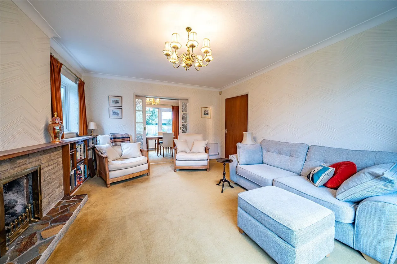 Cotswold Drive, Garforth, LS25, photo 15