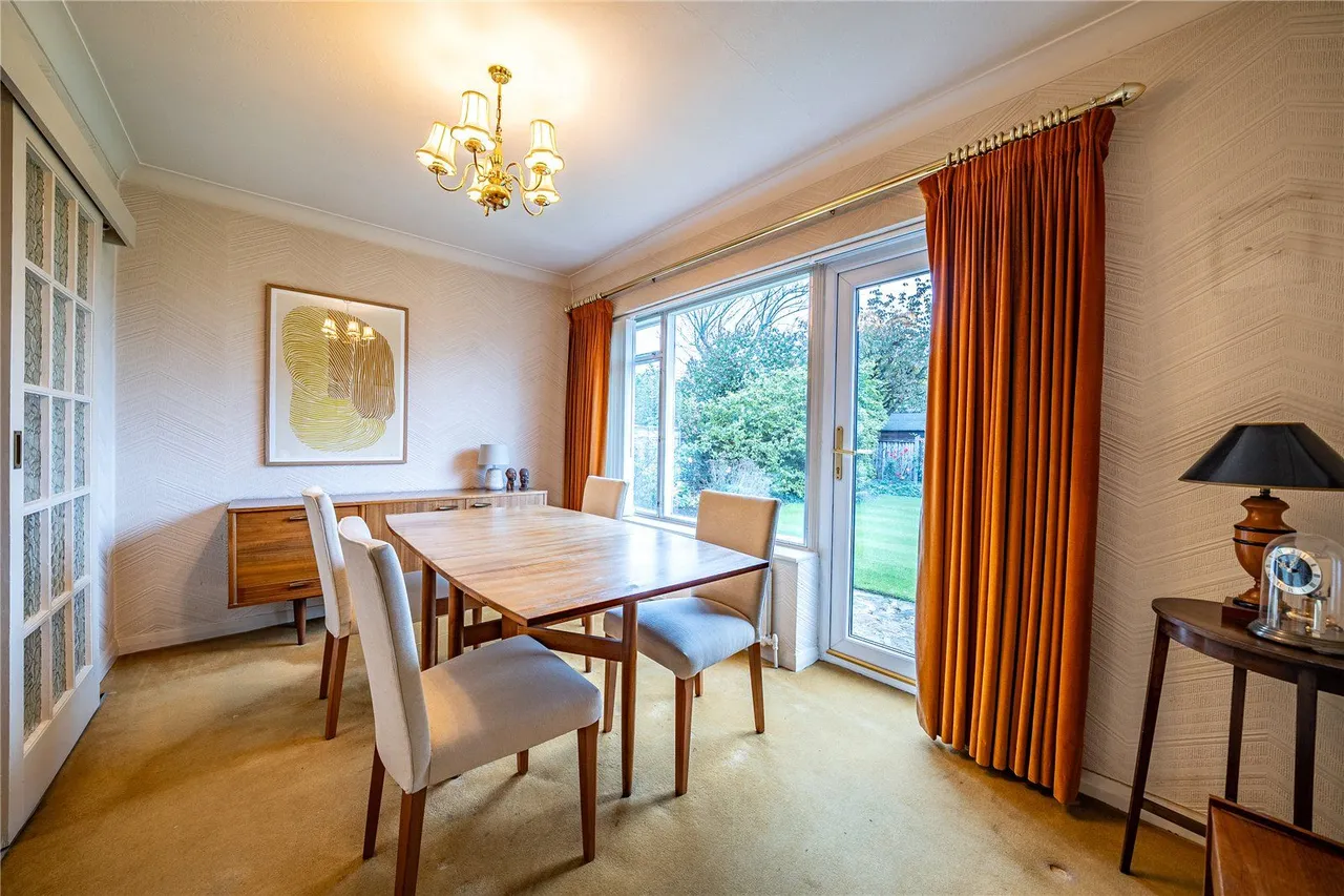 Cotswold Drive, Garforth, LS25, photo 9