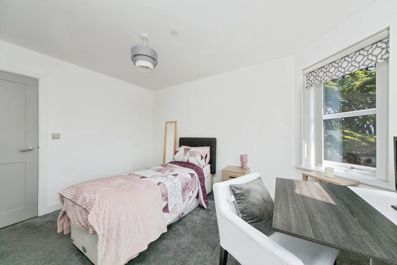 Victoria Park, Colwyn Bay, LL29, photo 11