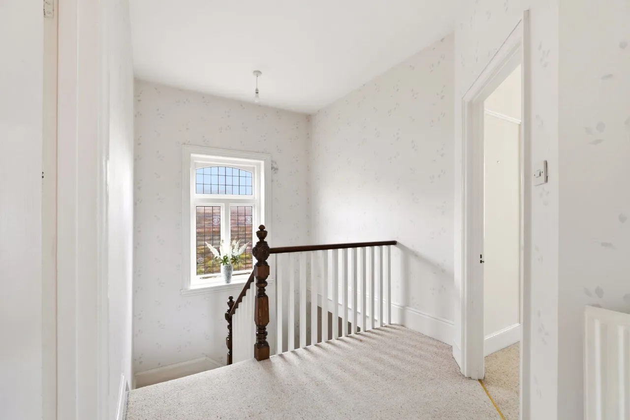 Moreton Avenue, Harpenden, AL5, photo 11