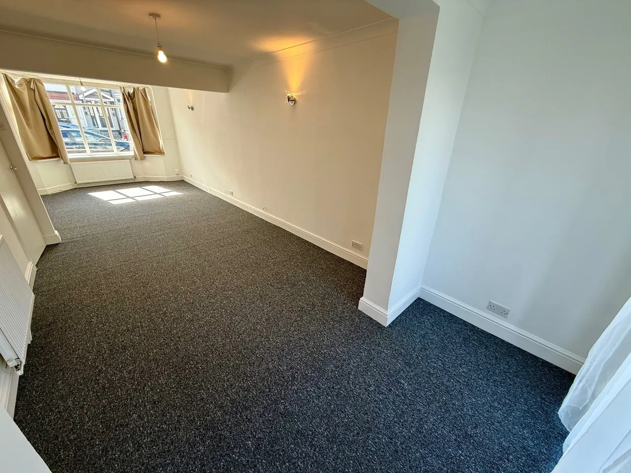 Carisbrooke Road, LU4, photo 5