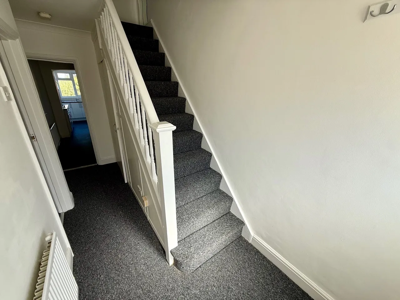 Carisbrooke Road, LU4, photo 9