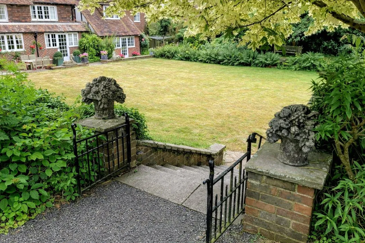 Fletching, Uckfield, East Sussex, TN22 3ST, photo 29