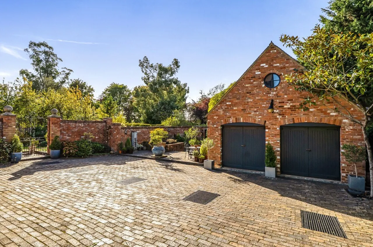 Towcester Road, Milton Malsor, NN7, photo 37