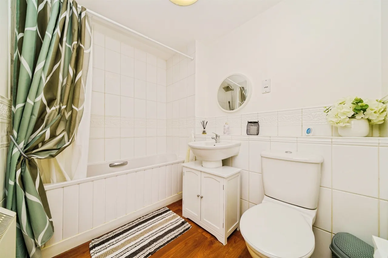 Chapel View, Eastham, CH62, photo 7