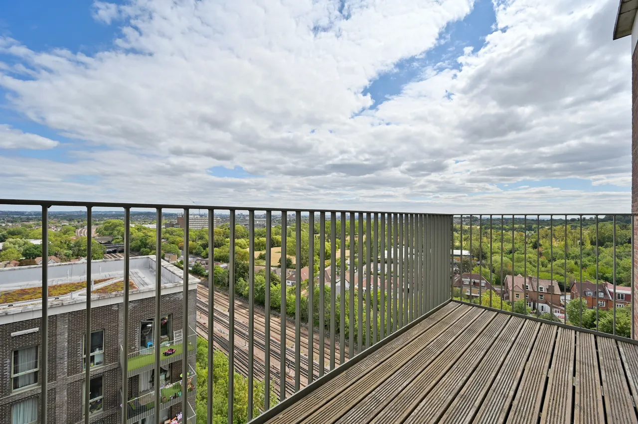 Flat 122, Chesterton House, HARROW, photo 6