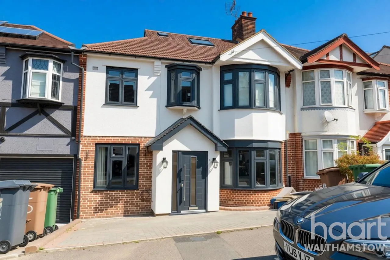 5 bed house for sale, Hillside Gardens, Walthamstow, E17