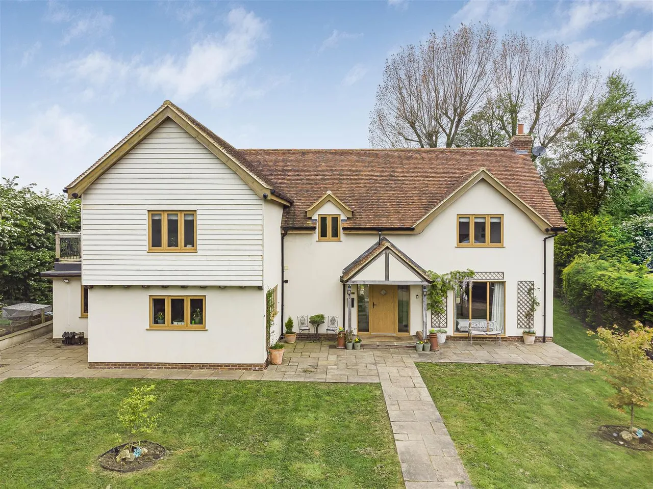 Langley Lower Green, CB11, photo 28