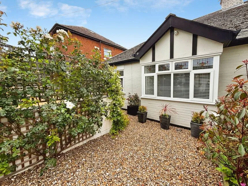 2 bed house for sale — Rectory Road, Deal, Kent, CT14