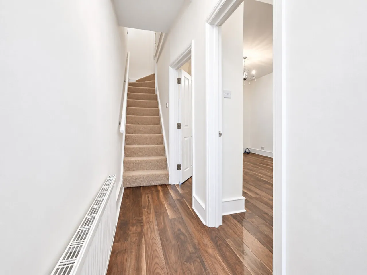Albert Road, South Woodford, E18, photo 6