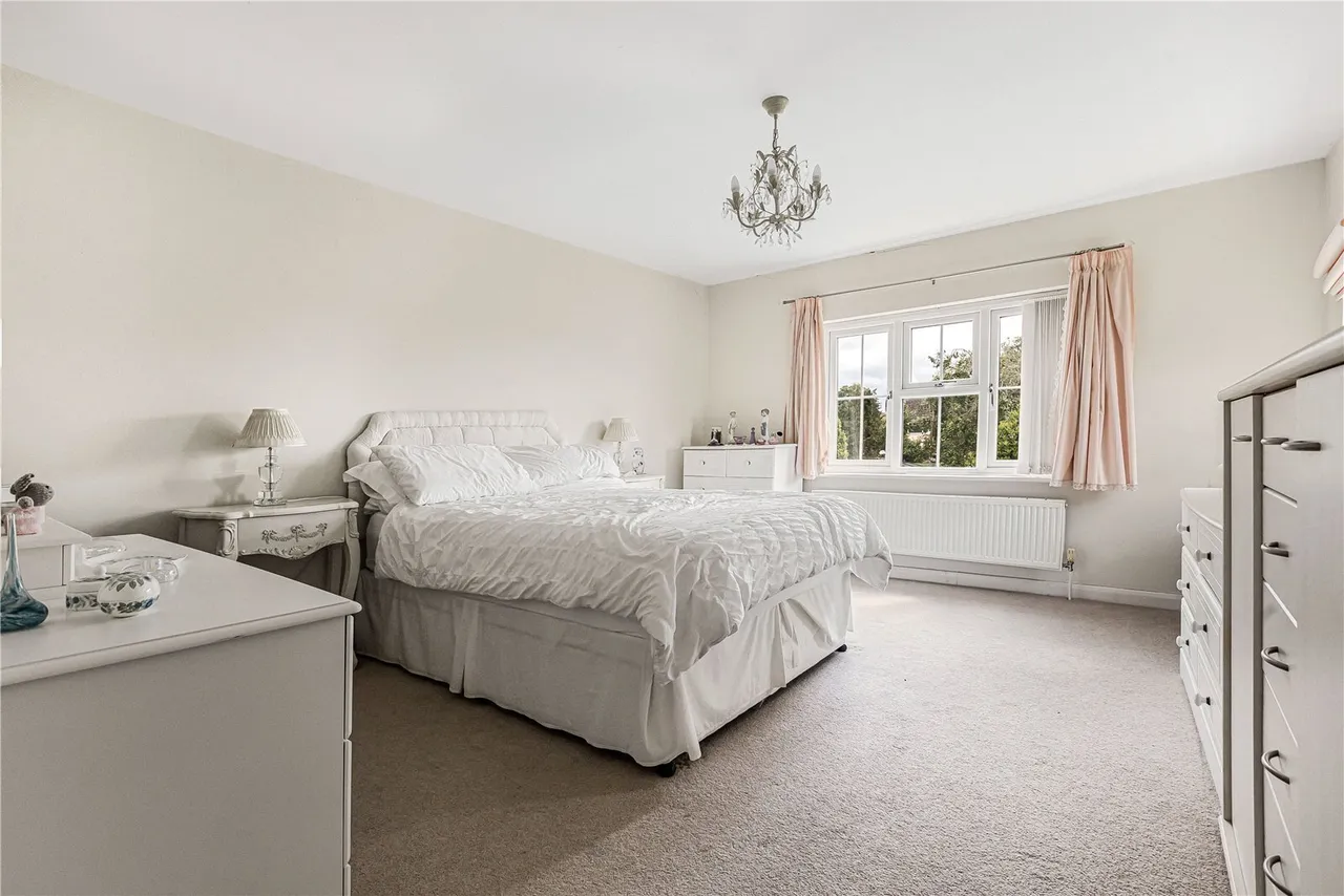High Street, Milton, OX14, photo 11