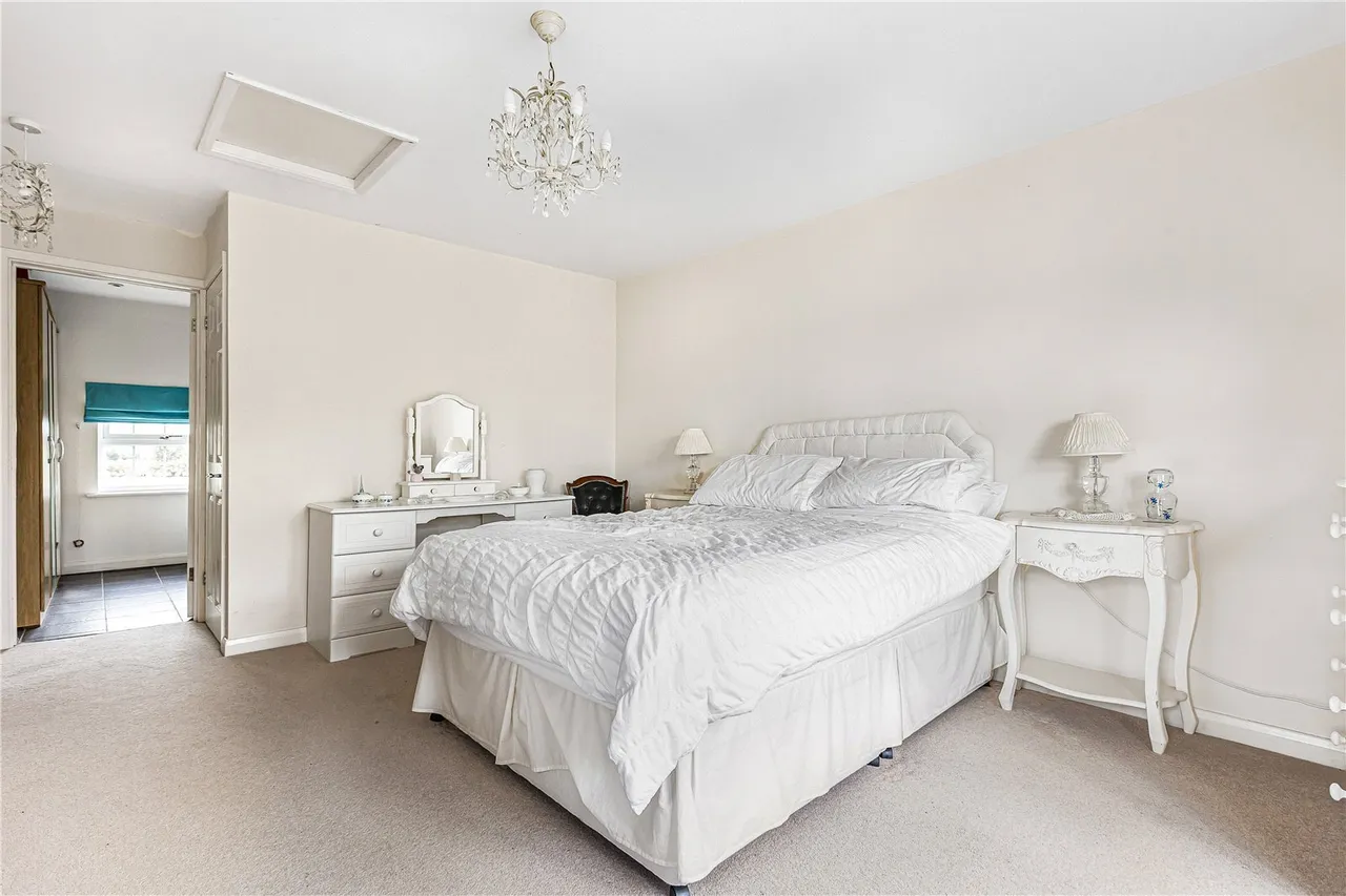 High Street, Milton, OX14, photo 10
