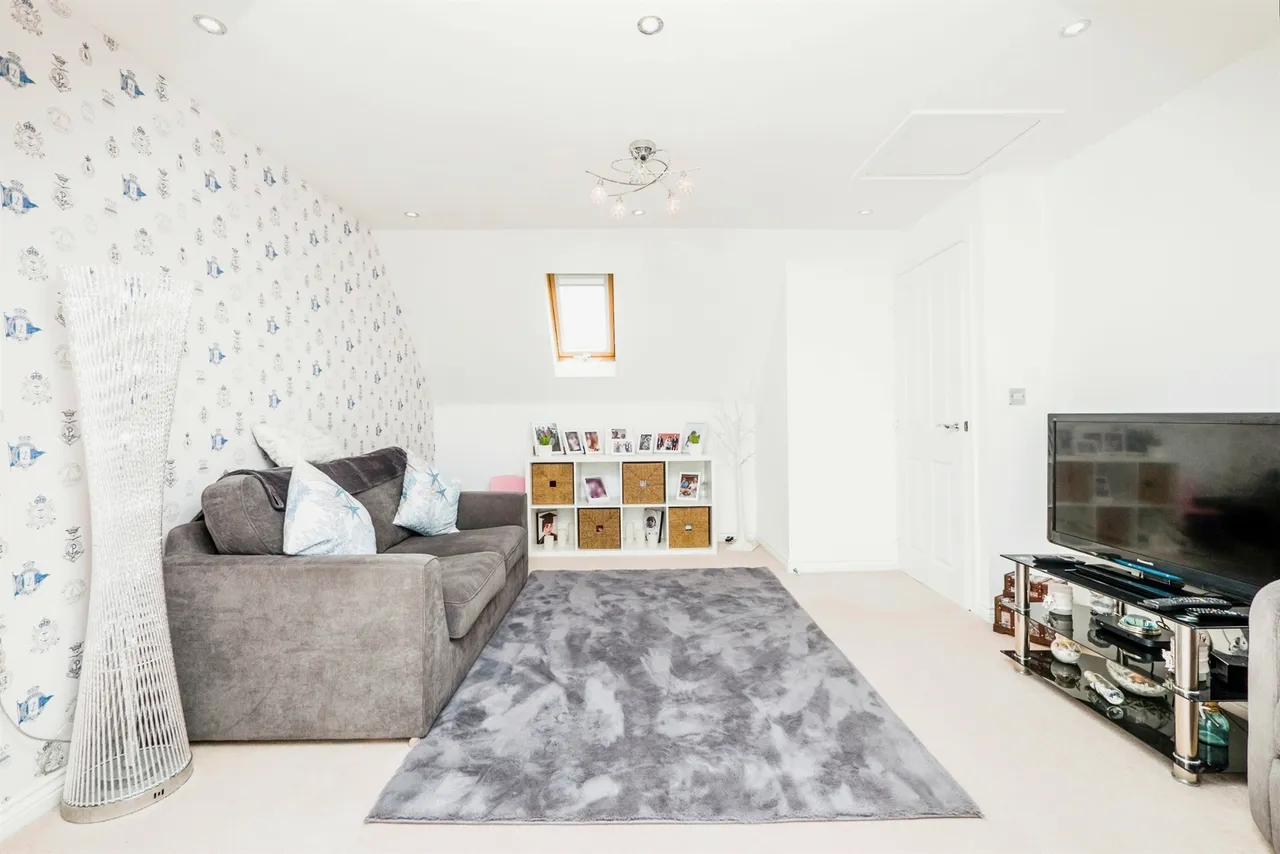 Heol Y Sianel, Rhoose, CF62, photo 14