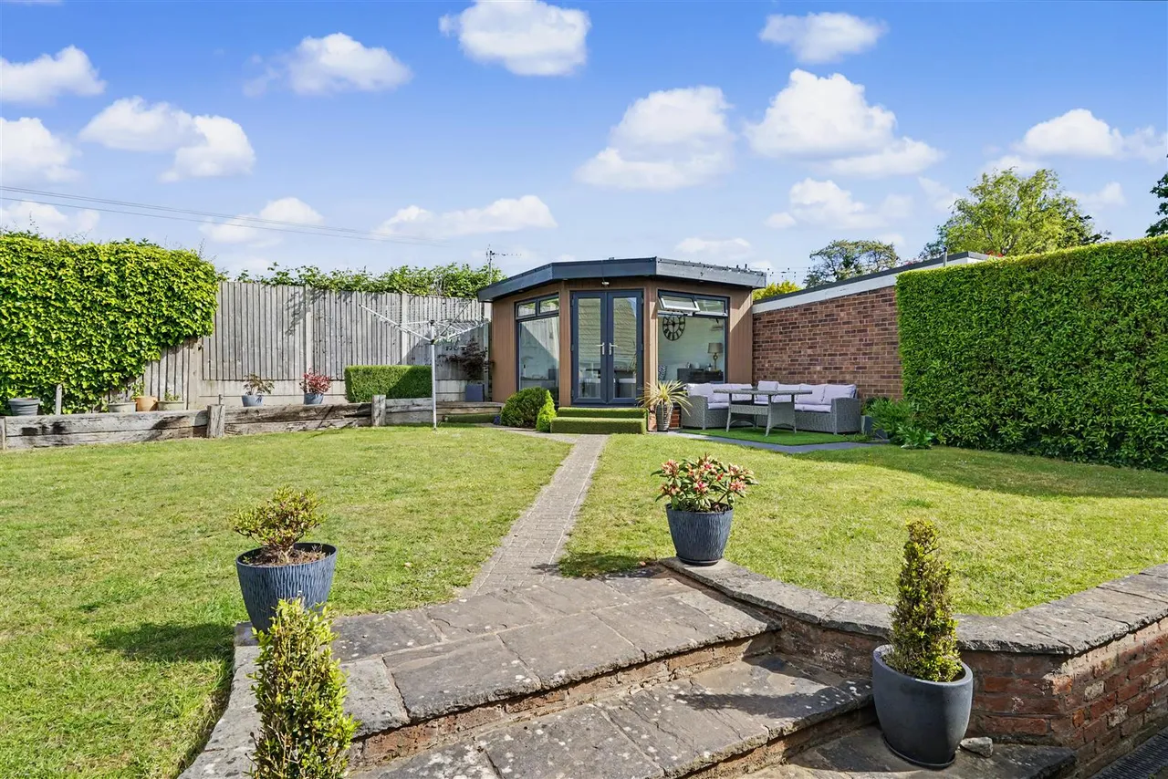 Selby Close, Toton, NG9, photo 4