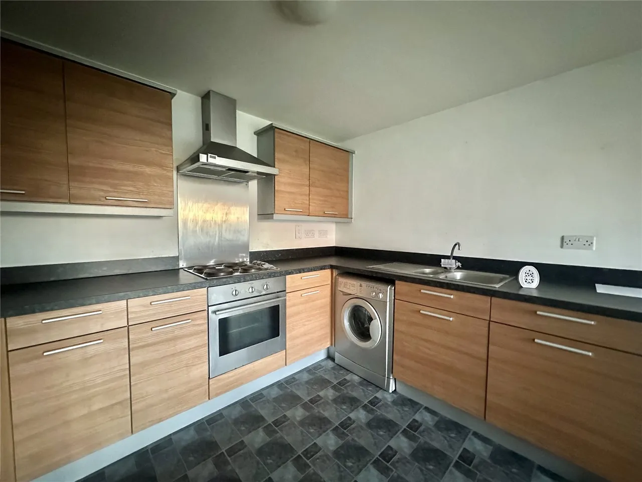 St. Michaels View, Widnes, WA8, photo 5