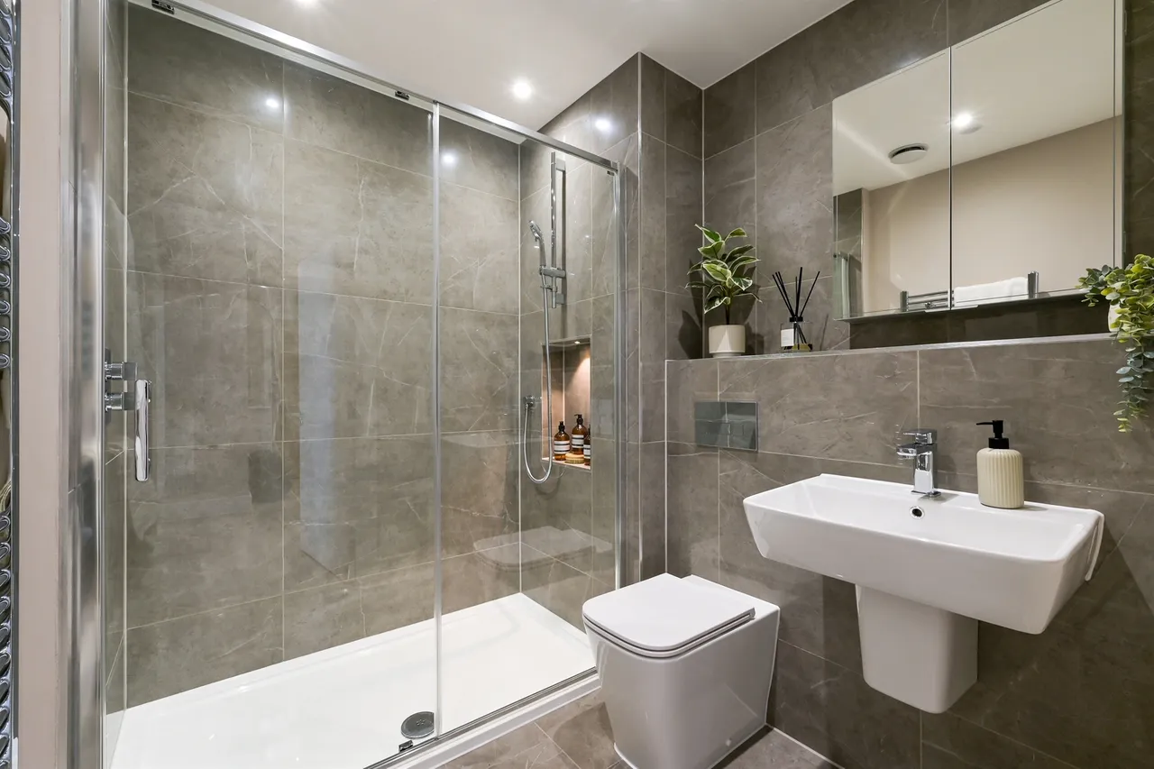 Berrymede Road, London, W4, photo 11