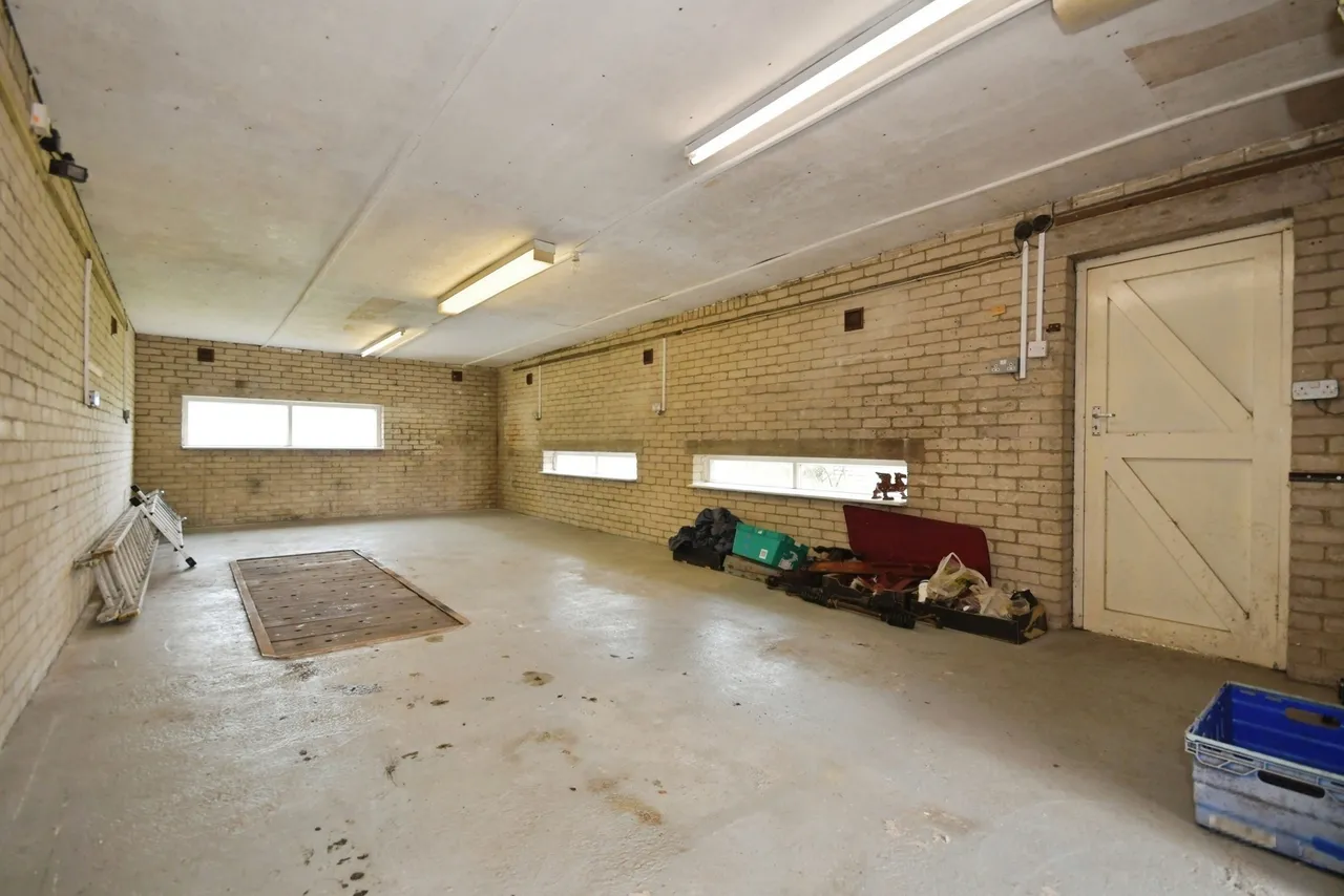 Macclesfield Old Road, Buxton, Derbyshire, SK17, photo 17