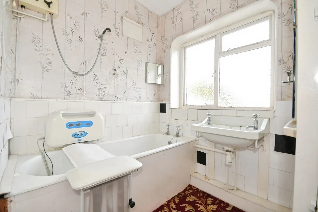 Macclesfield Old Road, Buxton, Derbyshire, SK17, photo 7