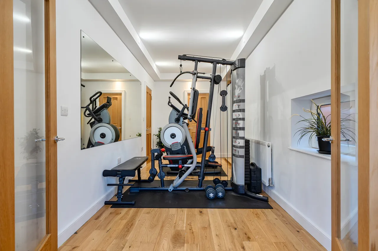 54 Waddington Way, London, photo 10