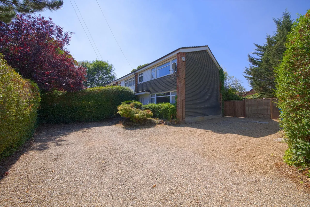 3 bed house to rent, The Croft, Maidenhead, SL6