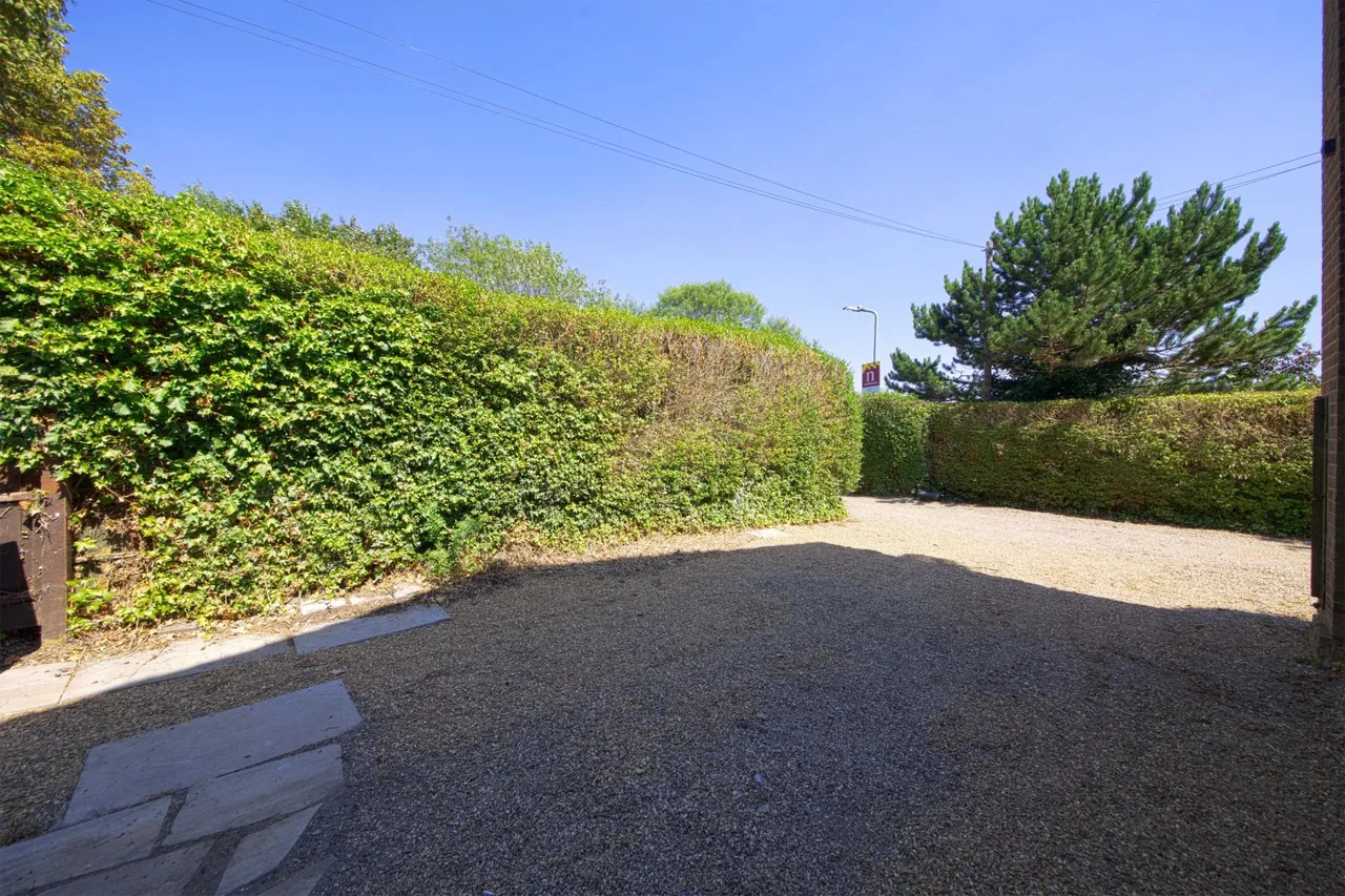 The Croft, Maidenhead, SL6, photo 29